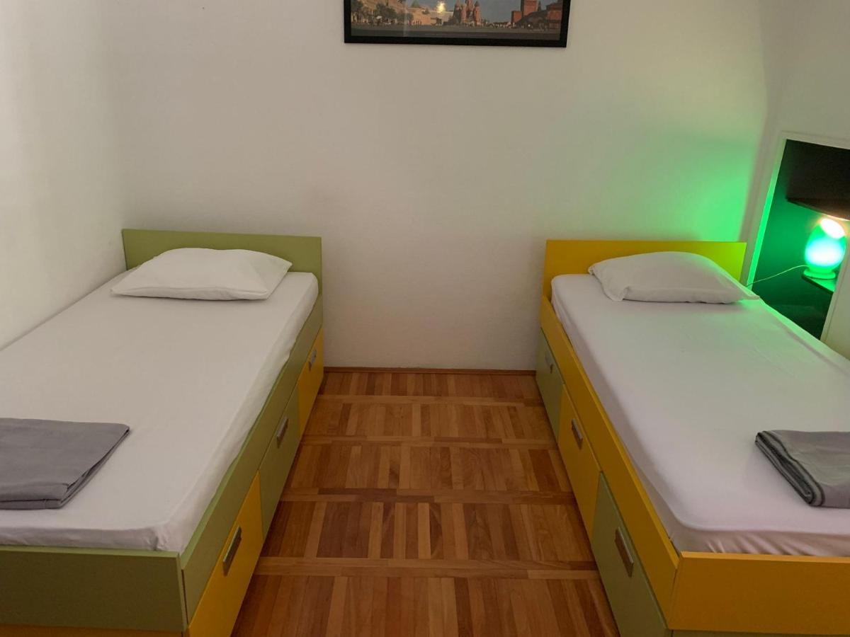 Sunstone Apartments Cattaro Esterno foto